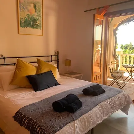 Casa Hermosa Mijas- 7 Bedroom Villa-sleeps 14