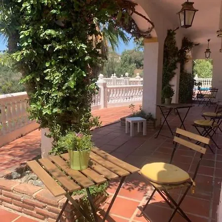 Casa Hermosa Mijas- 7 Bedroom Villa-sleeps 14 Villa Malaga
