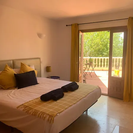 Casa Hermosa Mijas- 7 Bedroom Villa-sleeps 14 Villa *