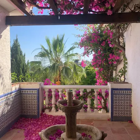 Casa Hermosa Mijas- 7 Bedroom Villa-sleeps 14 Villa *