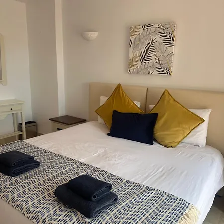 Villa Casa Hermosa Mijas- 7 Bedroom Villa-sleeps 14 *